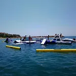 Maries Seaside アパート