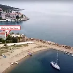 Maries Seaside Skála Marión