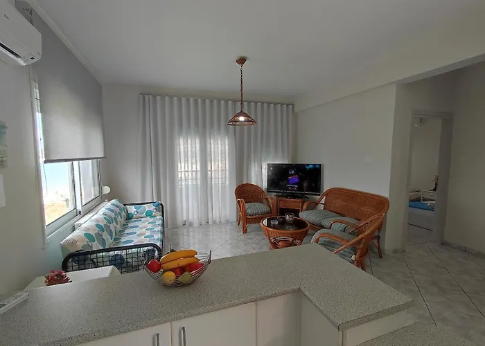 Maries Seaside * Skala Marion