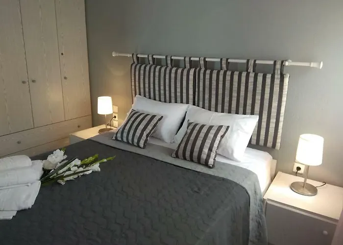 Maries Seaside Apartment *